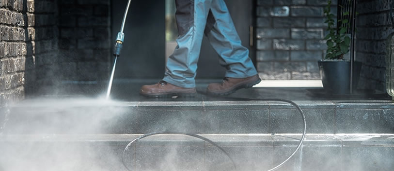 Pressure Washing Estimate in Florida